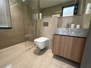 Bathroom in 4 BHK Apartment at Piramal Mahalaxmi, Mahalaxmi – for Rent