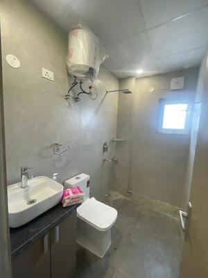 Bathroom in 1 RK Builder Floor at Sector 55 – for Rent