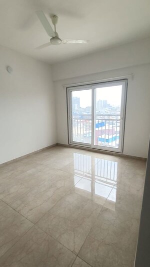 2 BHK Apartment For Sale in Shapoorji Pallonji BKC 28, Bandra East