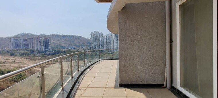 Balcony, supreme-amadore 5 Bedroom 3035 Sq.Ft. Apartment In Baner Pune 10572414