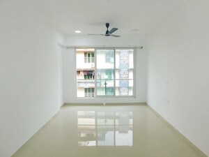 Room in 2 BHK Apartment at Skyline Ashwin, Jay Prakash Nagar – for Rent