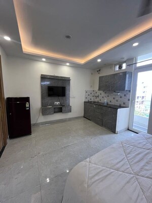 1 RK Builder Floor For Rent in Sector 55