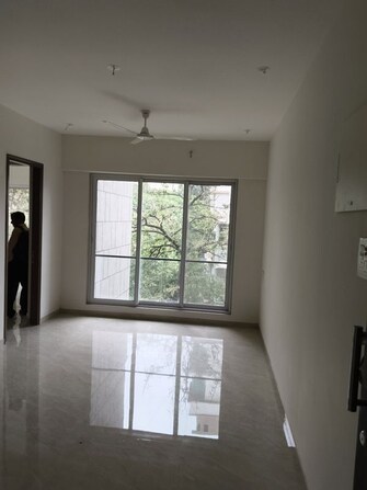2 BHK Apartment For Rent in Kamal Kunj Vile Parle in Vile Parle West, Mumbai
