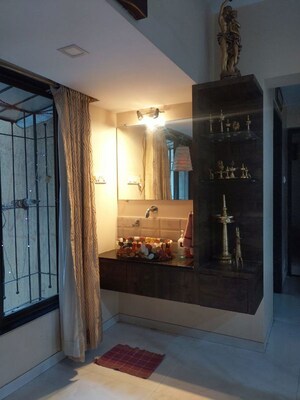 Living Room in 2.5 BHK Apartment at Mayuresh Park, Bhandup West – for Sale