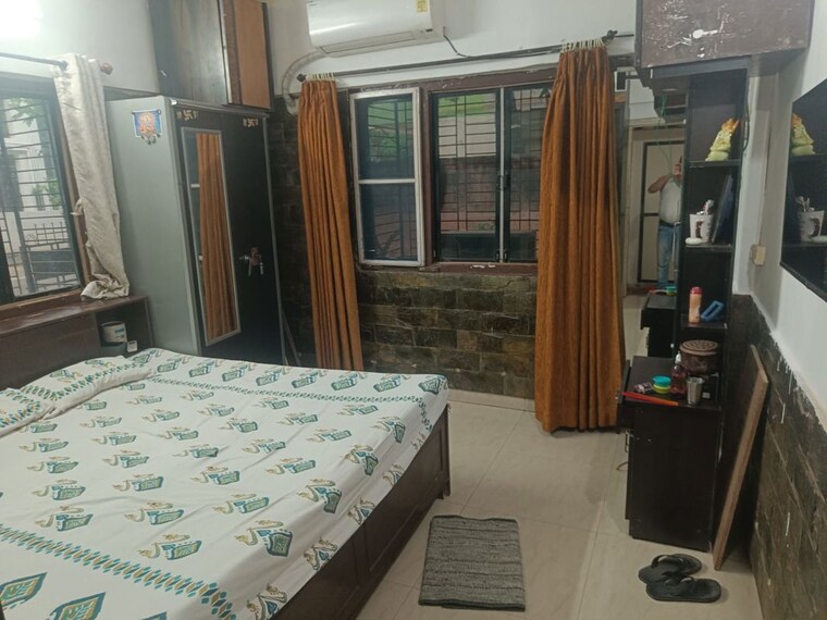 Bedroom, nutan-madhuban-apartment 2 Bedroom 900 Sq.Ft. Apartment In Worli Mumbai 10572809