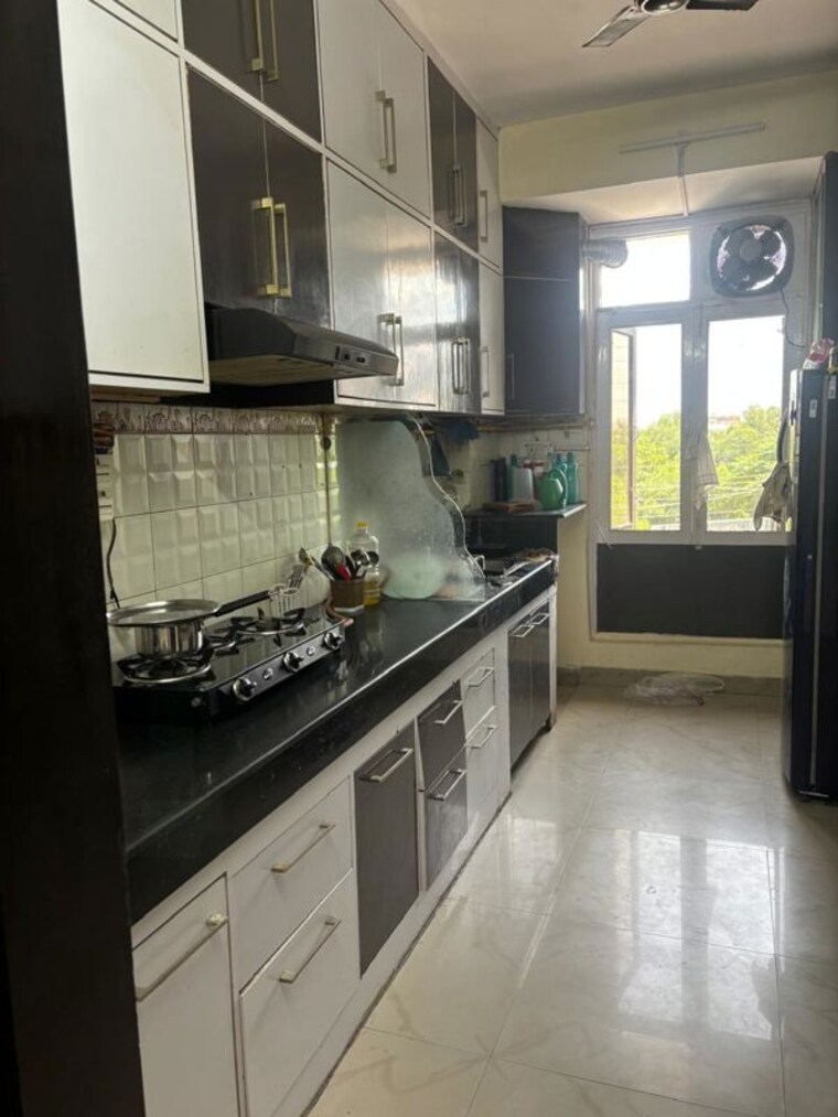 Kitchen, sector 21c 3 Bedroom 1450 Sq.Ft. Apartment In Sector 21c Faridabad 10572811
