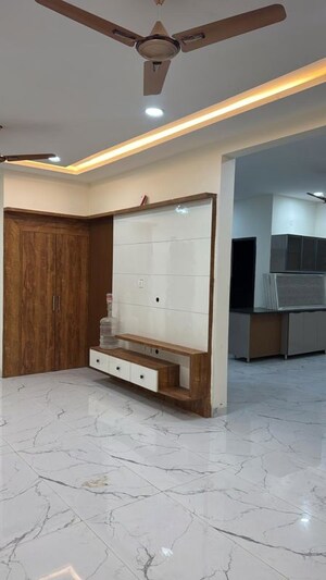 Room in 2 BHK Apartment at SMR Vinay Iconia Phase II, Kondapur – for Sale