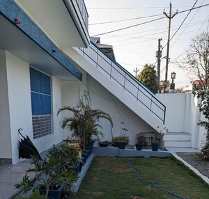 2 BHK Builder Floor – Exterior View View at Rajender Nagar - for Rent