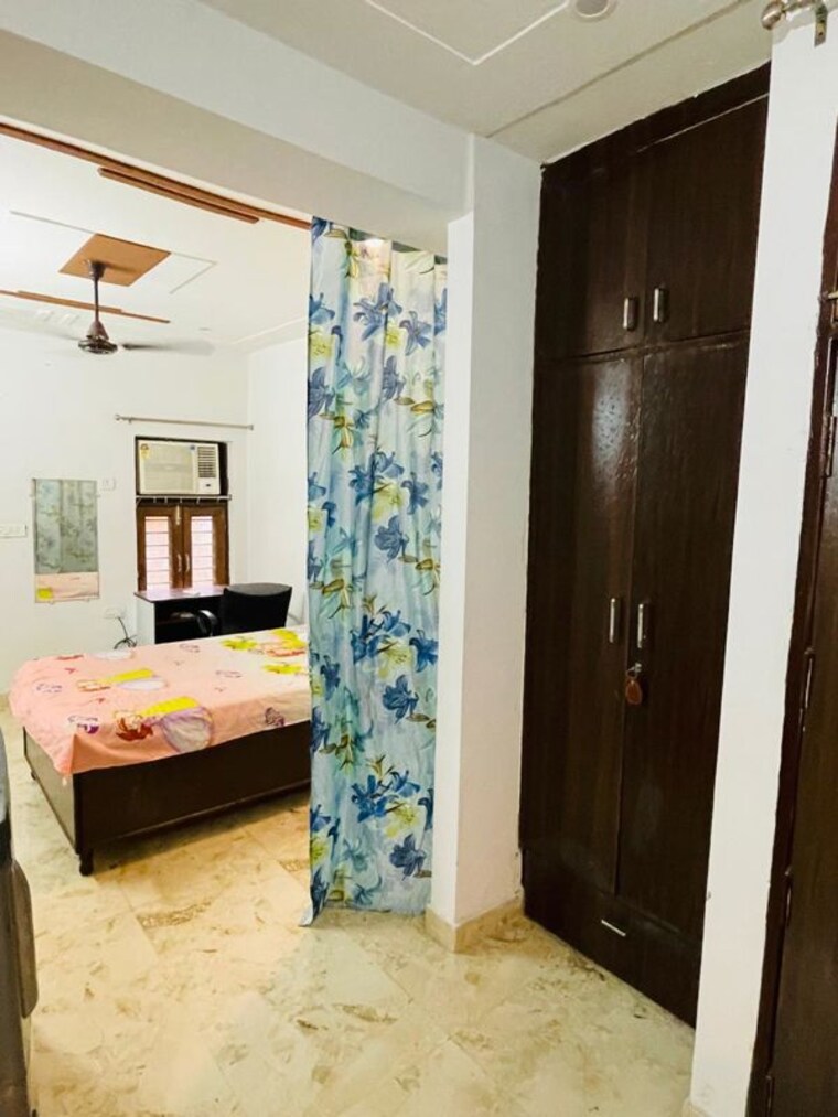 Bedroom, sector 46 1 RK 50 Sq.Yd. Independent House In Sector 46 Faridabad 10572836