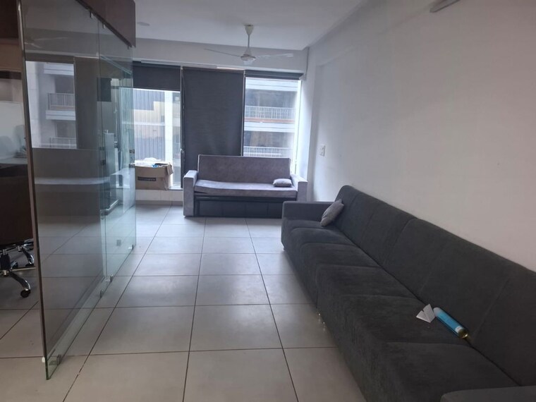Living Room, science city Commercial Office Space 1049 Sq.Ft. In Science City Ahmedabad 10572807