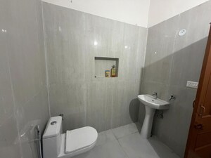 Bathroom in 3 BHK Independent House at Krishna Nagar – for Rent