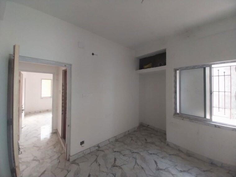 Room, malancha bazar 2 Bedroom 950 Sq.Ft. Apartment In Malancha Bazar Kolkata 10572871