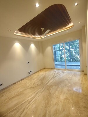 Room in 3 BHK Builder Floor at Palam Vihar Residents Association, Palam Vihar – for Rent