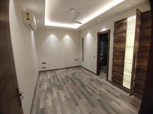 Room in 3 BHK Builder Floor at Palam Vihar Residents Association, Palam Vihar – for Rent