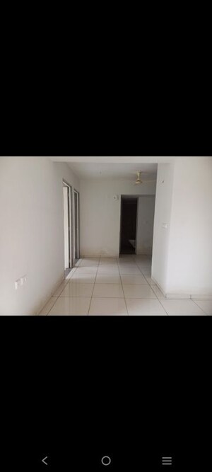 Room in 2 BHK Apartment at Sun Footprints, Shela – for Rent