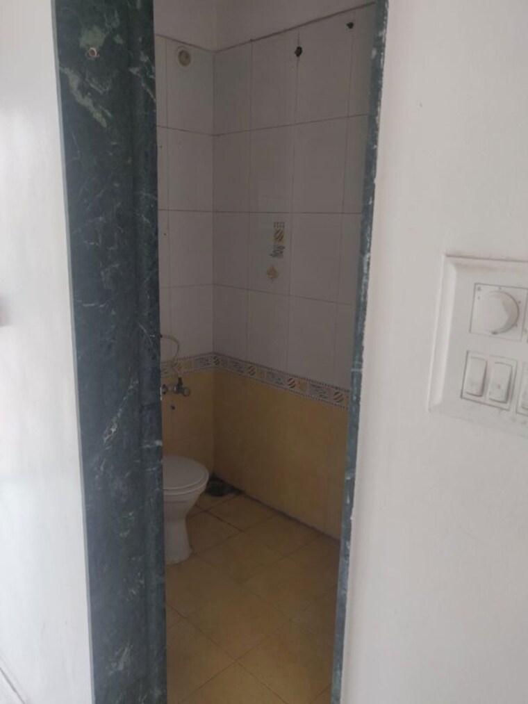 Bathroom, ganga-savera 1 Bedroom 555 Sq.Ft. Apartment In Wanwadi Pune 10572897
