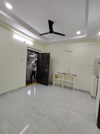 1 BHK + Prayer Room,Servant Room,Study Room Apartment For Rent in Golden Tulip Kondapur in Kondapur, Hyderabad