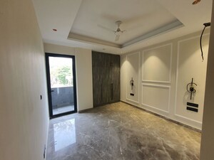 Room in 4 BHK Builder Floor at Palam Vihar Residents Association, Palam Vihar – for Rent