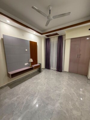 Room in 1 RK Builder Floor at Saharanpur Road – for Rent