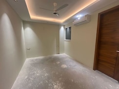 4 BHK + Prayer Room,Study Room,Store Room Builder Floor For Rent in Sector 22