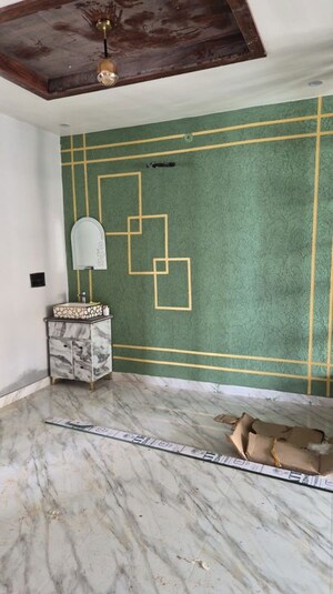 Room in 2 BHK Builder Floor at Shimla Bypass Road – for Rent