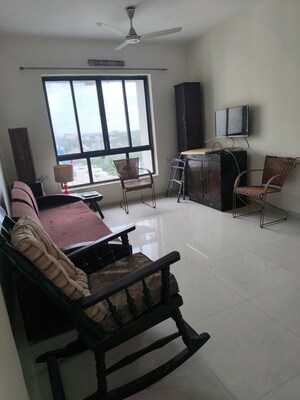 Team Area in 1 BHK Apartment at Konark Splendour, Kalyani Nagar – for Rent