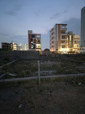  Plot For Sale in Kukatpally