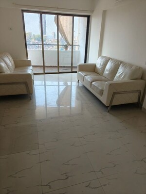 Living Room in 2 BHK Villa at Worli – for Rent