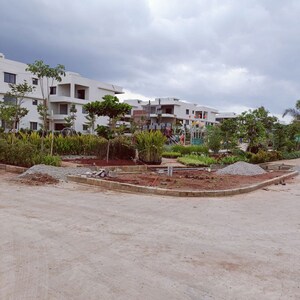 Plot Area in 4 BHK Villa at Velmala – for Sale
