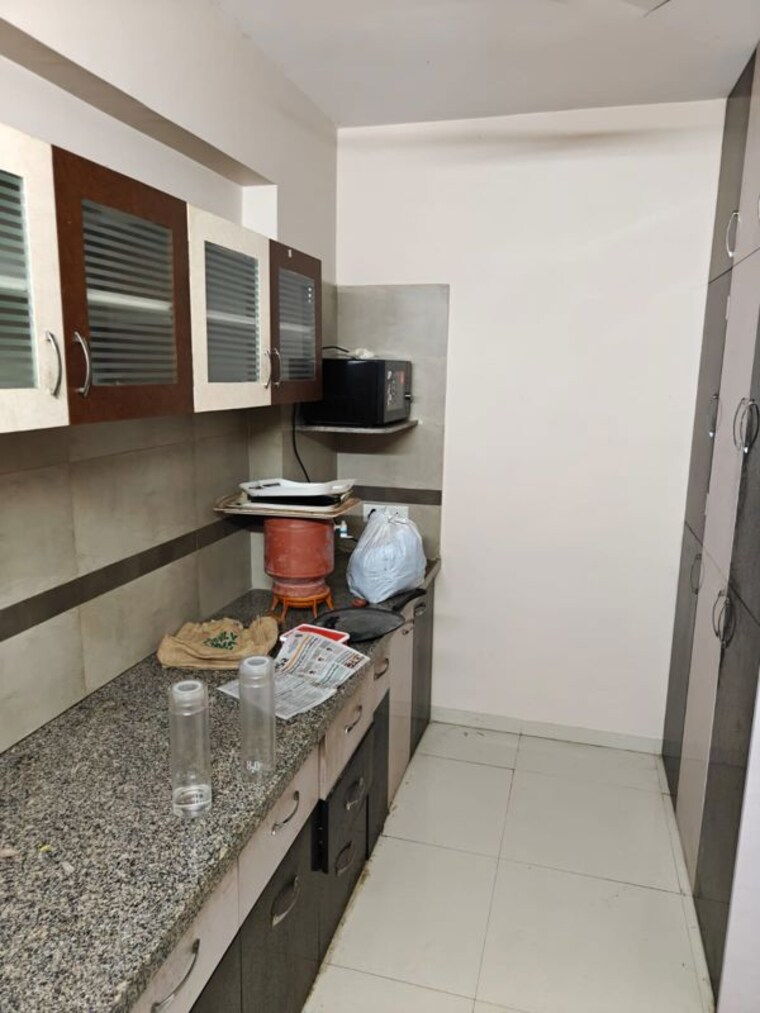 Kitchen, shela 2 Bedroom 920 Sq.Ft. Apartment In Shela Ahmedabad 10573008