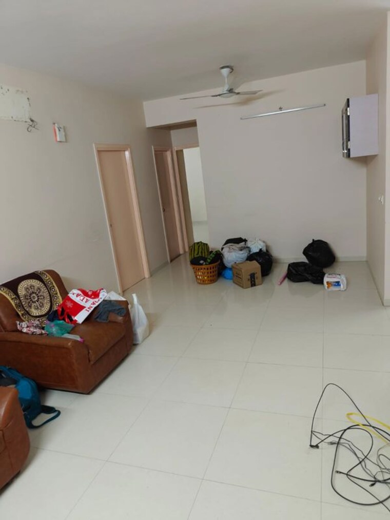 Room, shela 2 Bedroom 920 Sq.Ft. Apartment In Shela Ahmedabad 10573008