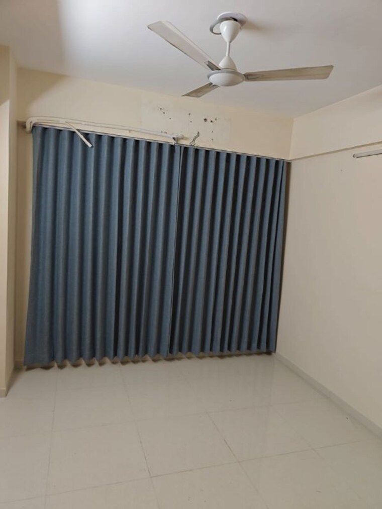 Room, shela 2 Bedroom 920 Sq.Ft. Apartment In Shela Ahmedabad 10573008