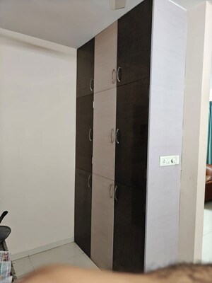  2 BHK Apartment at Shela – for Rent