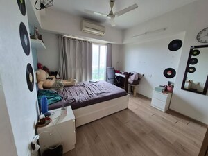 Bedroom in 3 BHK Builder Floor at Bandra East – for Sale