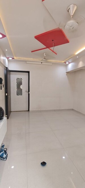 Hall in 1 BHK Apartment at Dharti Pressidio, Kandivali West – for Rent