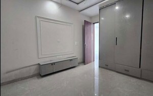Room in 3 BHK Apartment at Altura Apartments, Ghazipur – for Rent