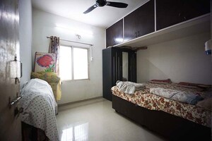 Bedroom in 4 BHK Independent House at Ghodasar – for Sale