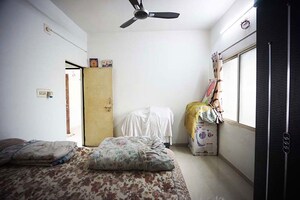 Bedroom in 4 BHK Independent House at Ghodasar – for Sale