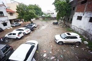 Parking in 4 BHK Independent House at Ghodasar – for Sale