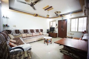 Bedroom in 4 BHK Independent House at Ghodasar – for Sale