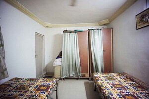 Bedroom in 4 BHK Independent House at Ghodasar – for Sale