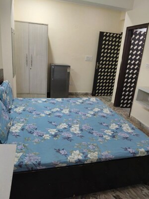 Bedroom in 1 RK Builder Floor at Sector 52 – for Rent