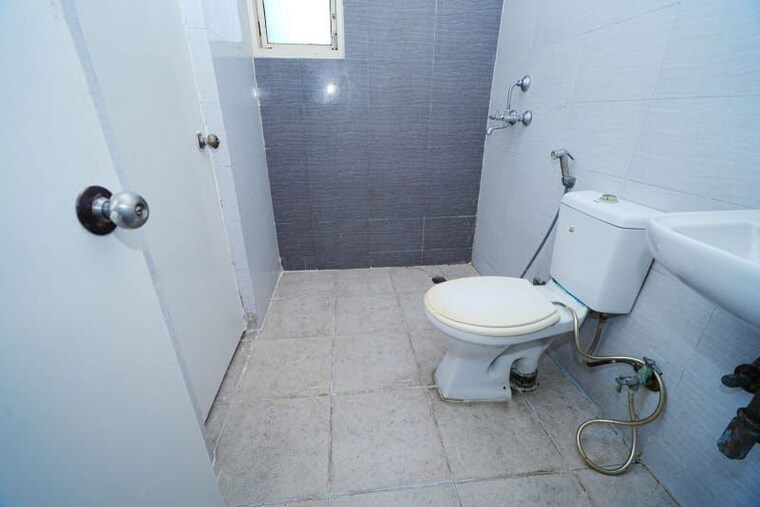 Bathroom, gardenia-square-i 2 Bedroom 1075 Sq.Ft. Apartment In Dundahera Ghaziabad 10573045