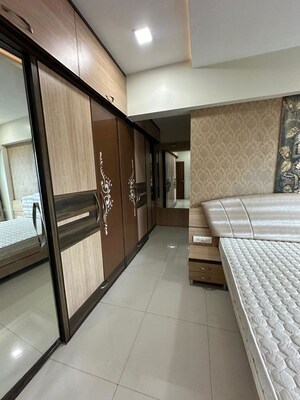 Bedroom in 4 BHK Apartment at DB Woods, Goregaon East – for Rent