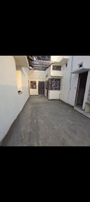 Parking in 3 BHK Independent House at Govind Vihar – for Rent