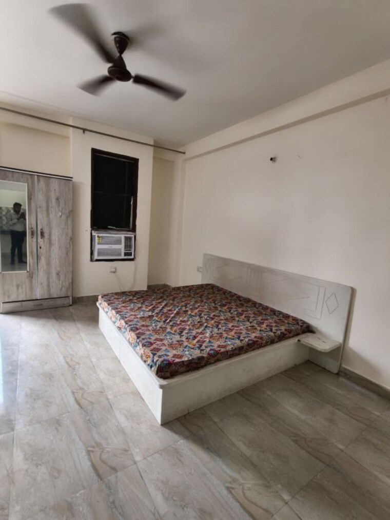 Bedroom, sector 52 1 RK 240 Sq.Ft. Builder Floor In Sector 52 Gurgaon 10573105