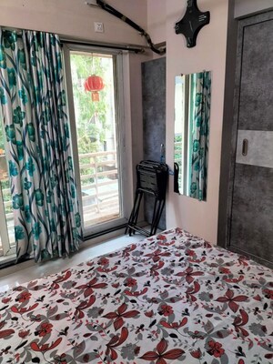 Bedroom in 2 BHK Apartment at RDC Pinewood, Thane West – for Rent