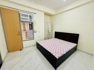 Bedroom in 1 RK Builder Floor at Sector 40 – for Rent