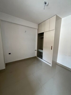 Room in 2 BHK Apartment at Landmark The Homes 81, Sector 81 – for Rent