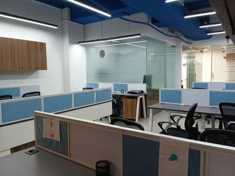 Team Area, vijay nagar Commercial Office Space 2000 Sq.Ft. In Vijay Nagar Indore 10573150
